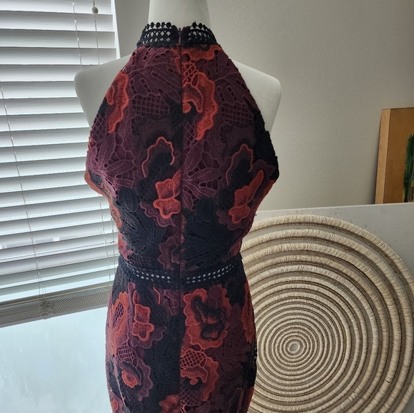 Neiman Marcus Lace Dress Sz. Baddie Style - Picture 3 of 7